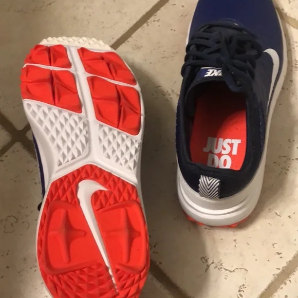 NWOT Nike FI Impact 2 Golf Shoes - Picture 5 of 6